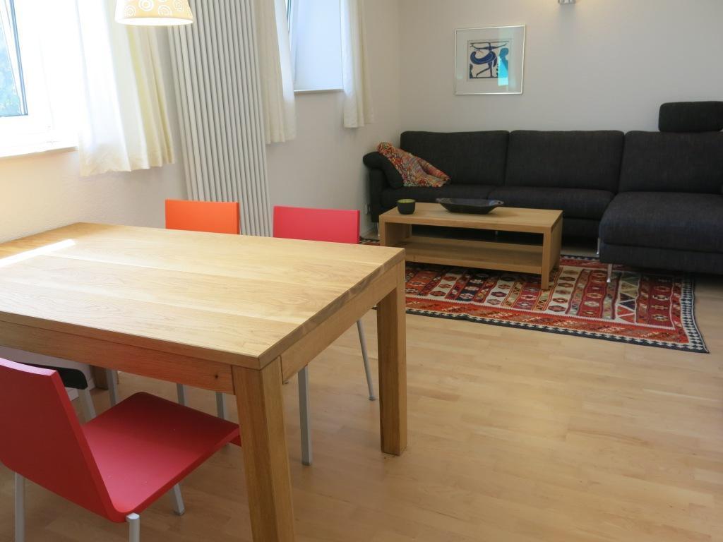 Zentrales 2-Zimmer Apartment Тюбінген Номер фото
